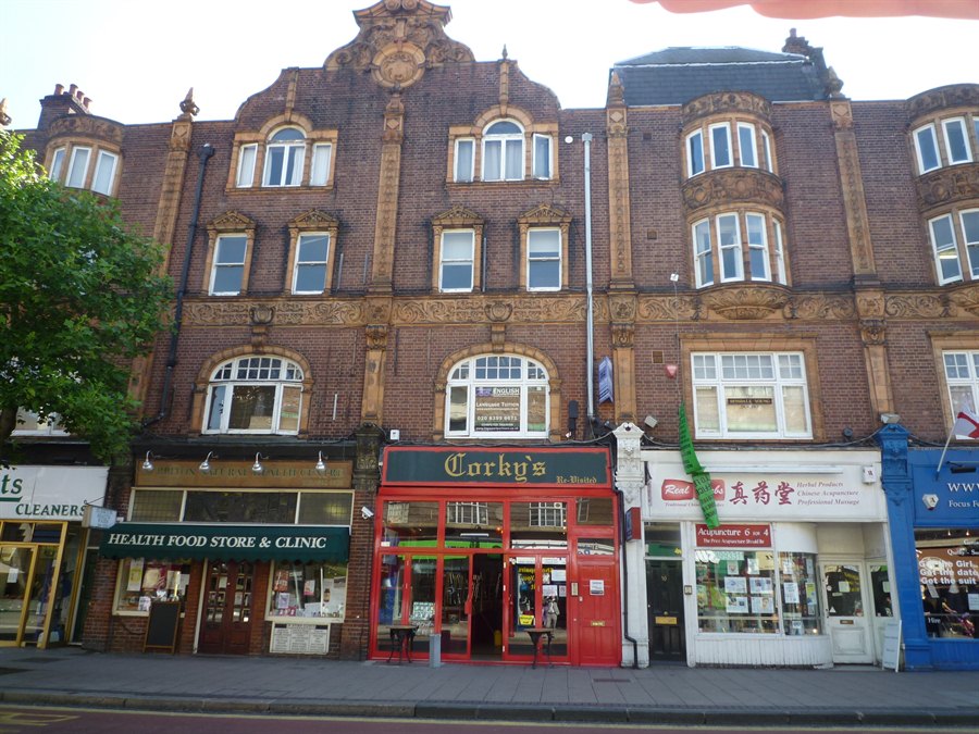 12 Claremont Road, KT6 4QU Cattaneo Commercial